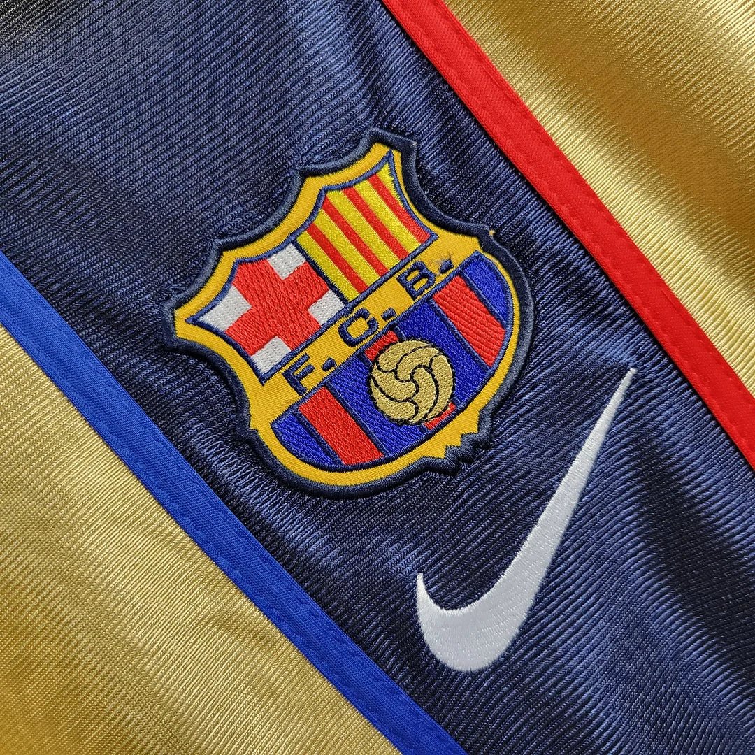 Barcelona 2001 Away Shirt
