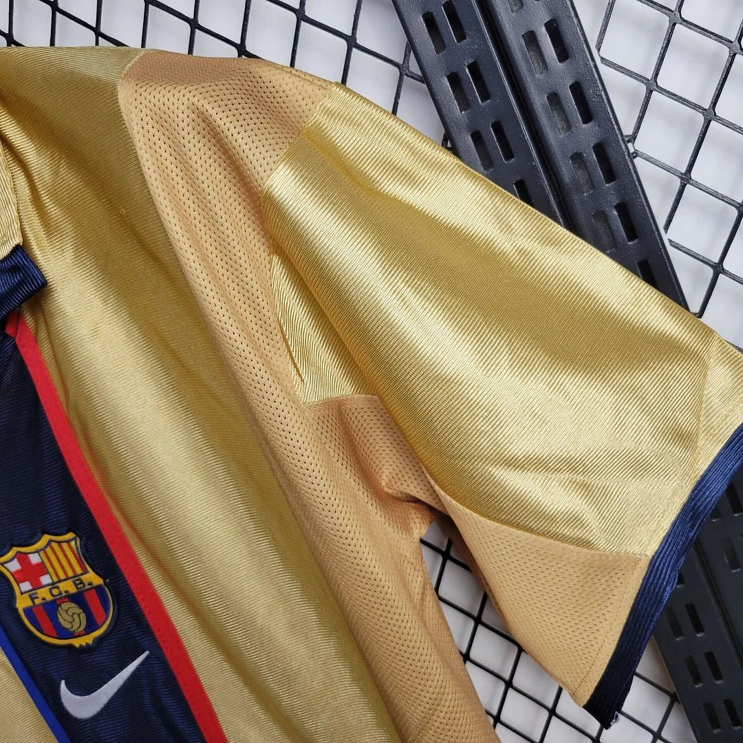 Barcelona 2001 Away Shirt