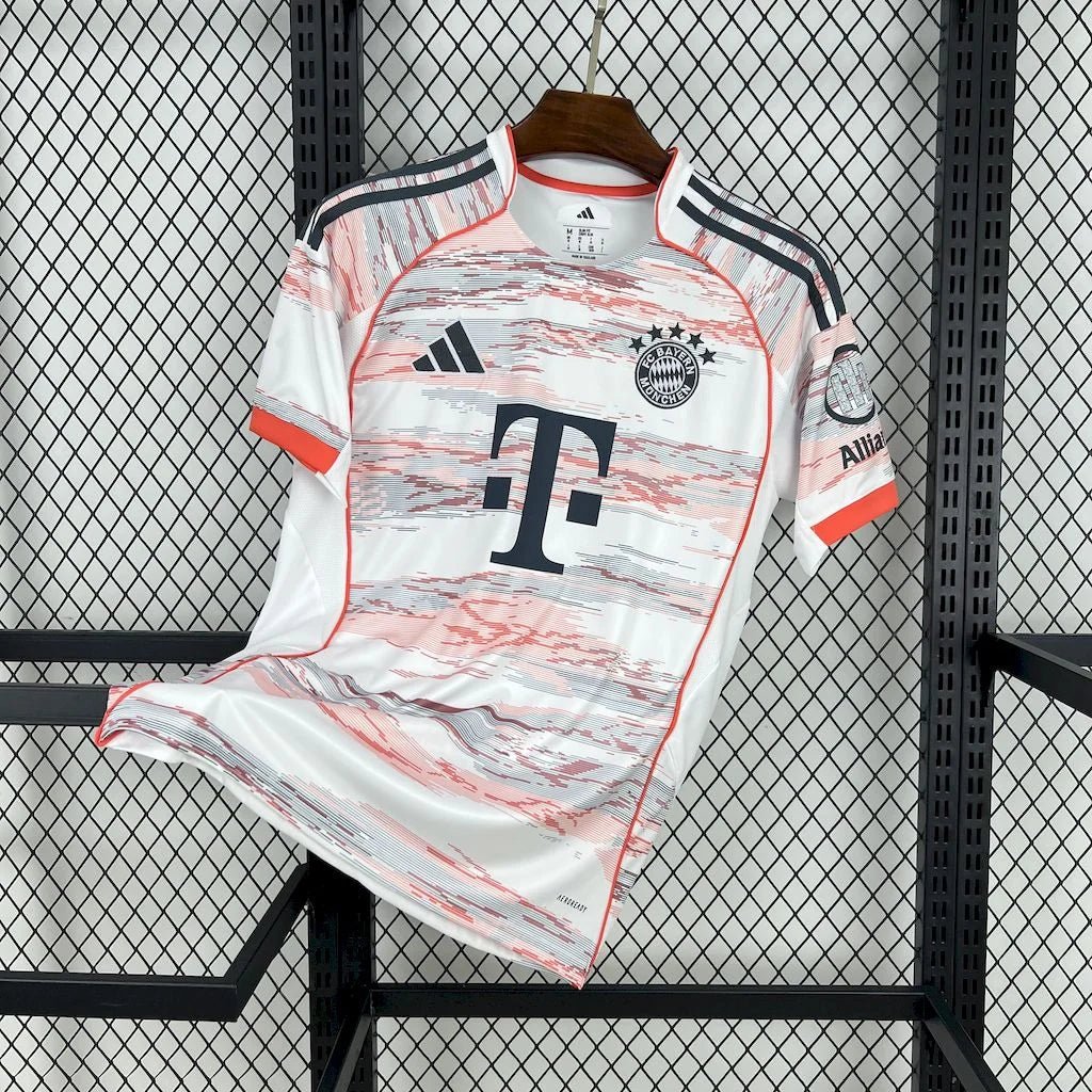 Bayern Munich 2025 Away Shirt