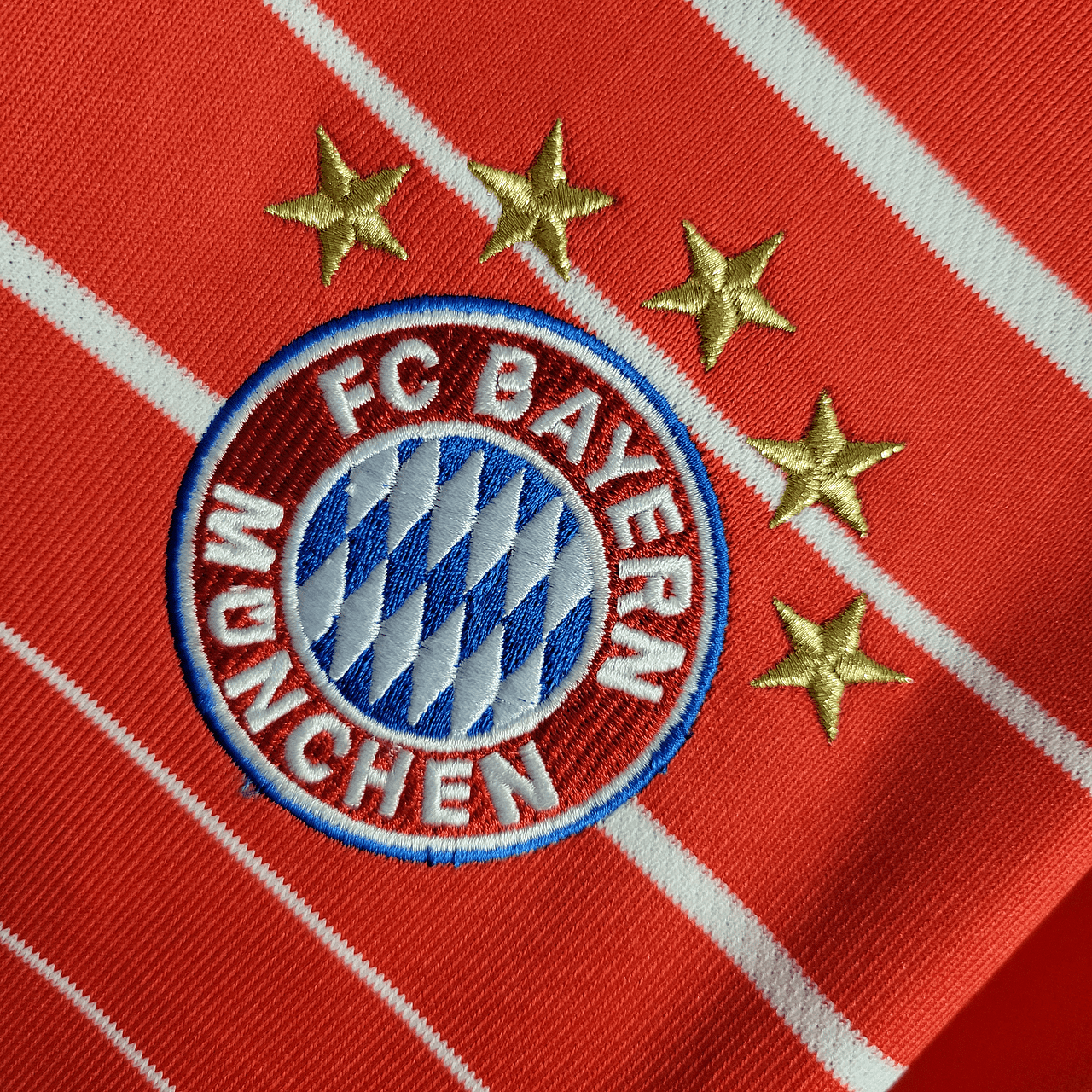 Bayern Munich 22/23 Home Shirt