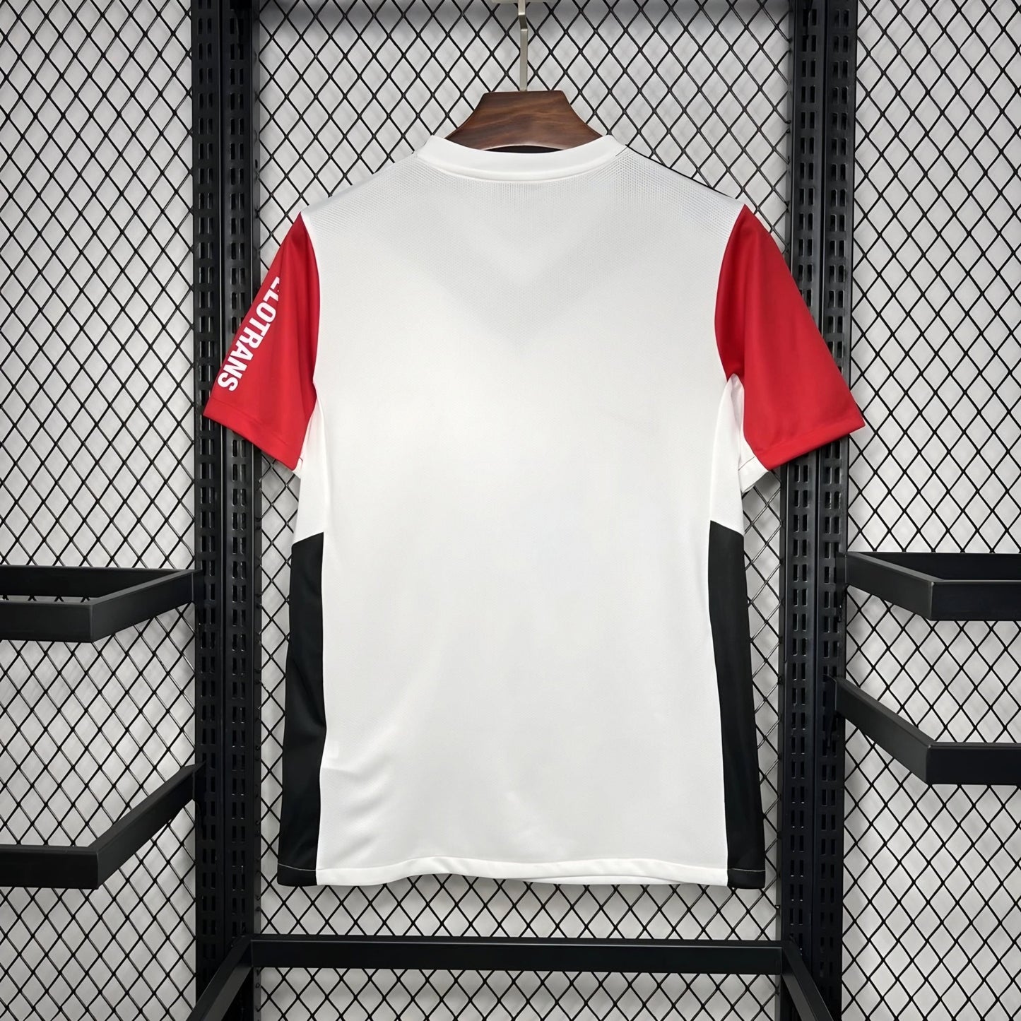 Frankfurt 24/25 Home Shirt - FOOTLV
