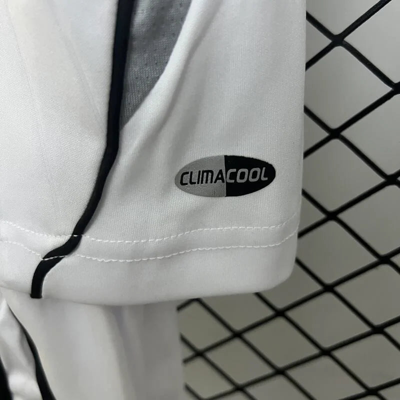 Real Madrid 2006 Home Jersey