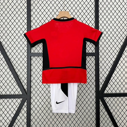 Manchester United 2005 Home jersey