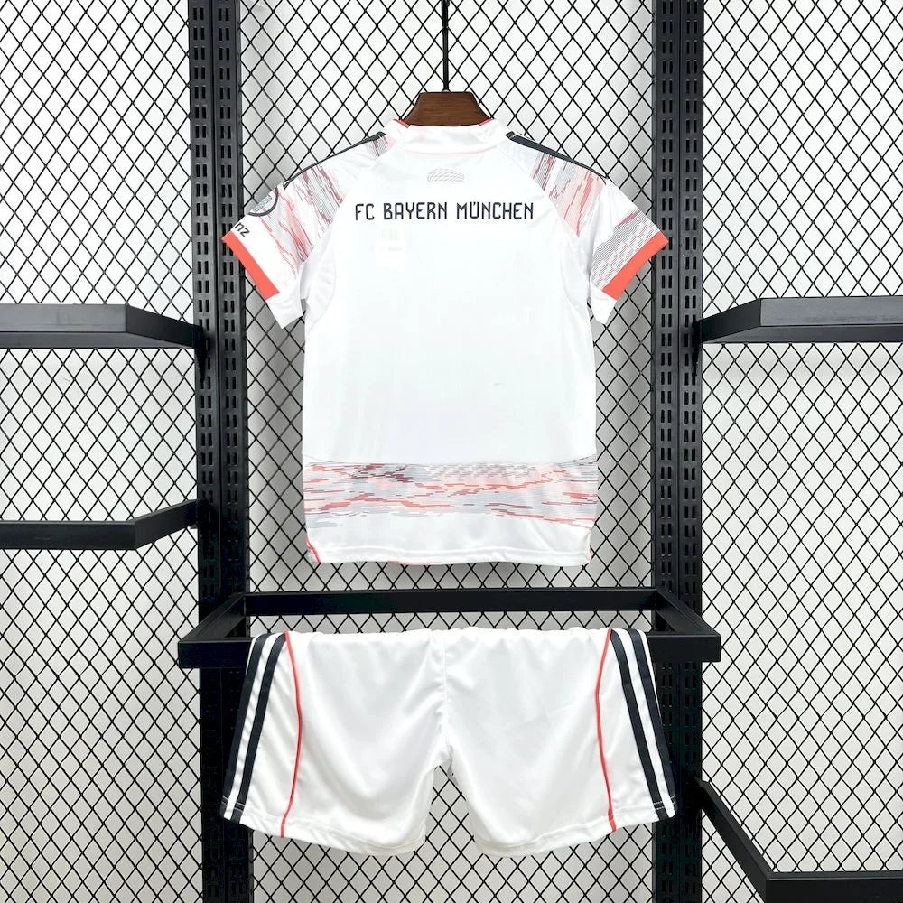 Bayern Munchen 2025 Away Jersey