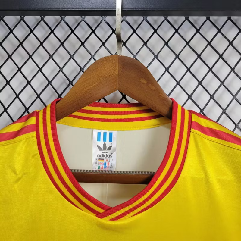 Colombia 1990 Away Shirt