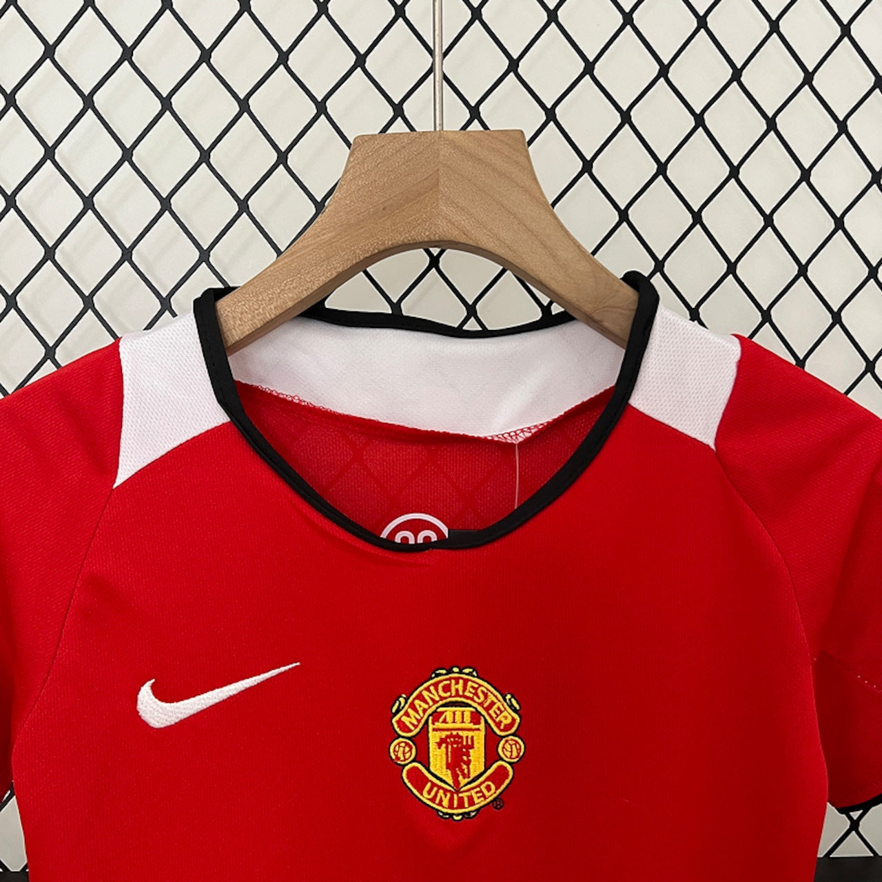 Manchester united 2005 Home jersey