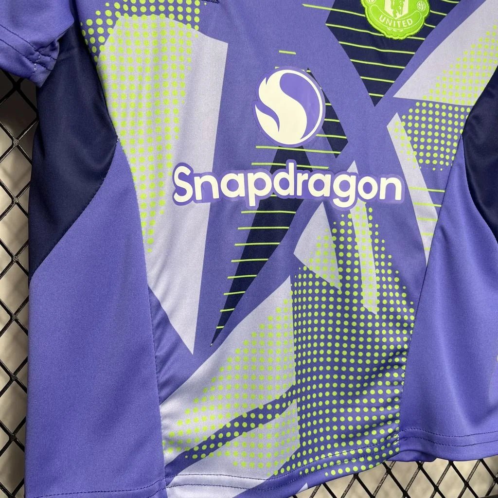 Manchester United 2024 Goalkeeper Jersey