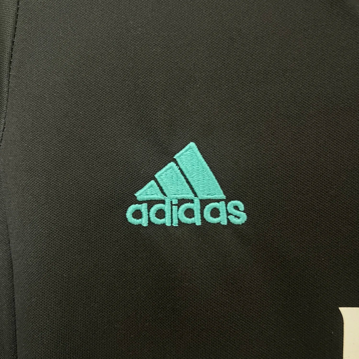 Real Madrid 2017 Away jersey