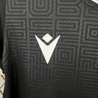 Vitória de Guimarães 2024 Away Jersey