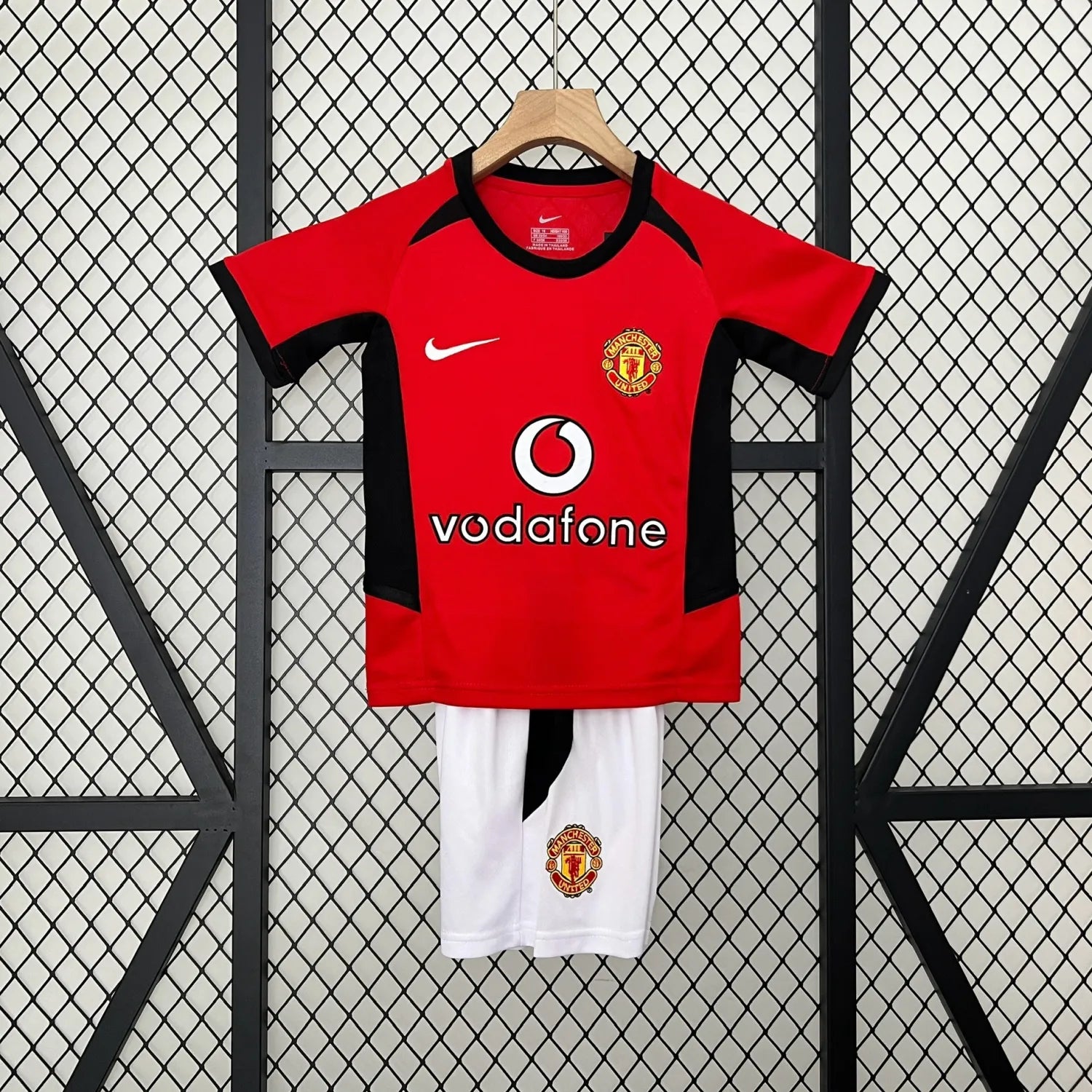 Manchester United 2005 Home jersey