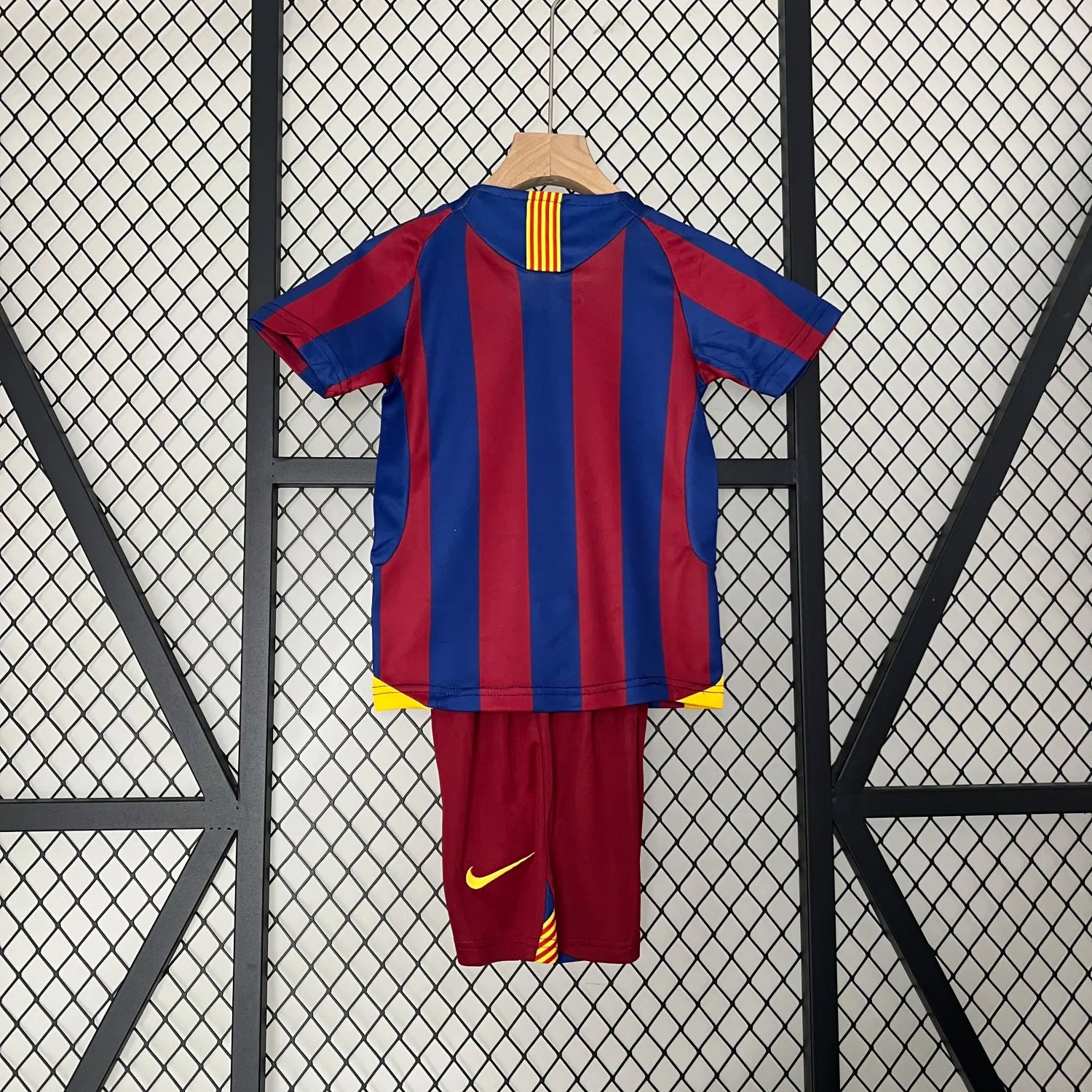 Barcelona 2005 Home Jersey
