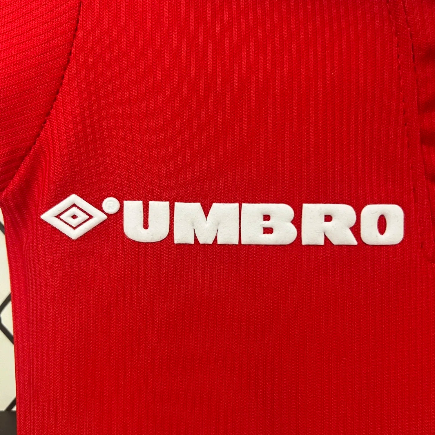 Manchester United 1998 Home jersey