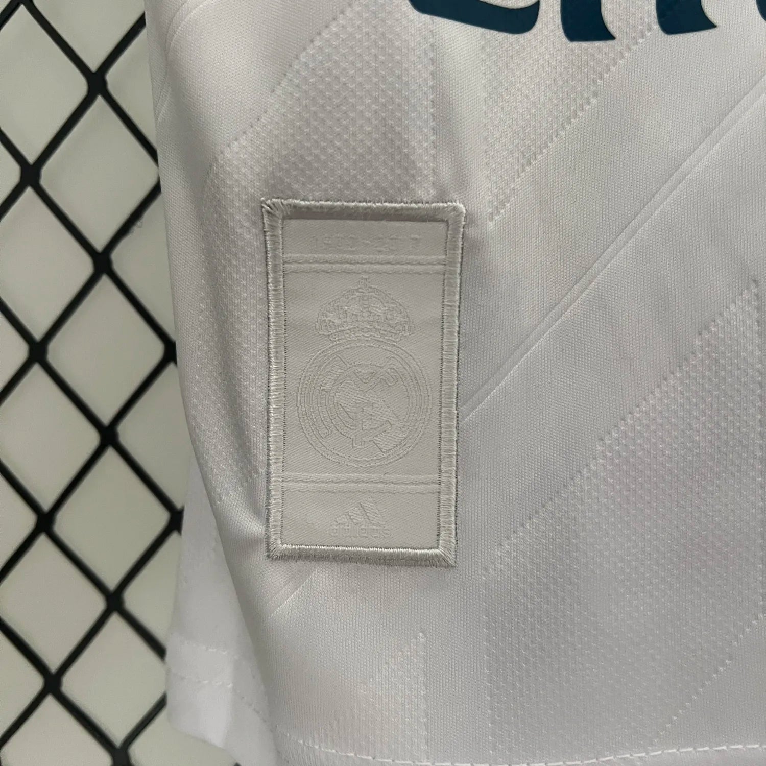 Real Madrid 2017 Home jersey
