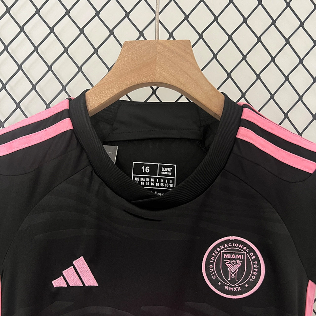 Inter Miami 2024 away jersey