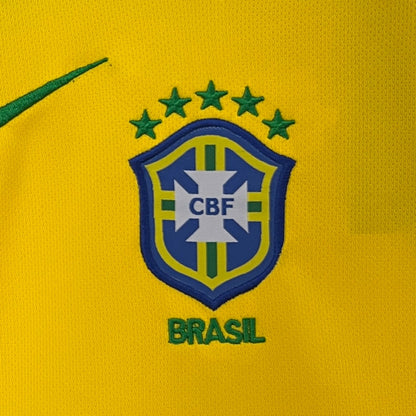 Brazil 2004 home jersey