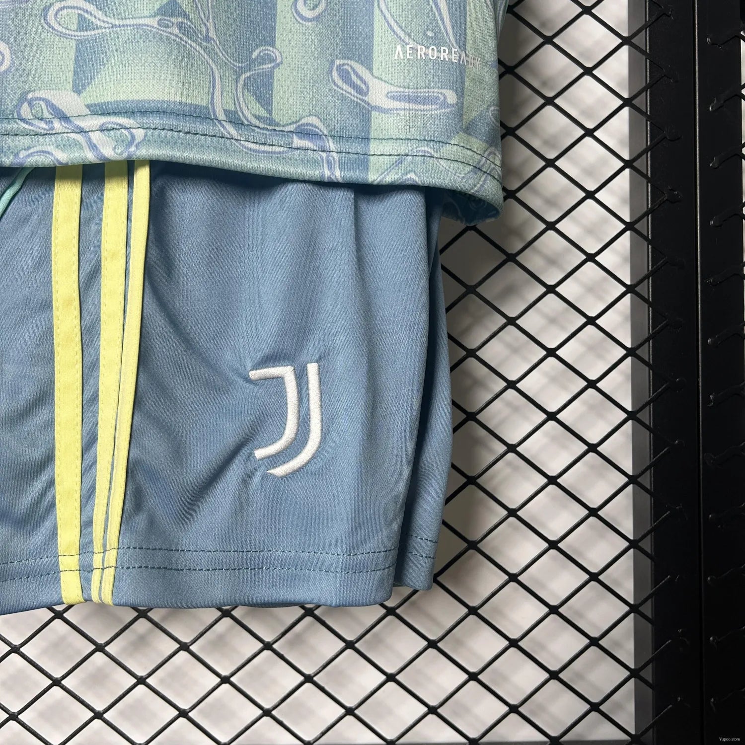 Juventus 2025 Away Jersey