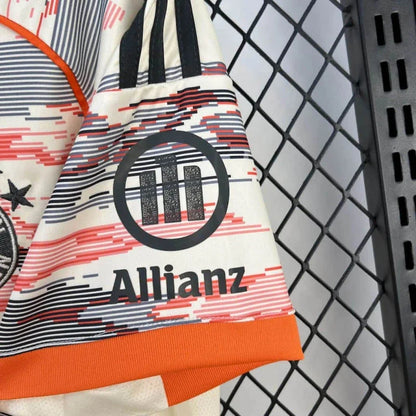 Bayern Munich 2025 Away Shirt