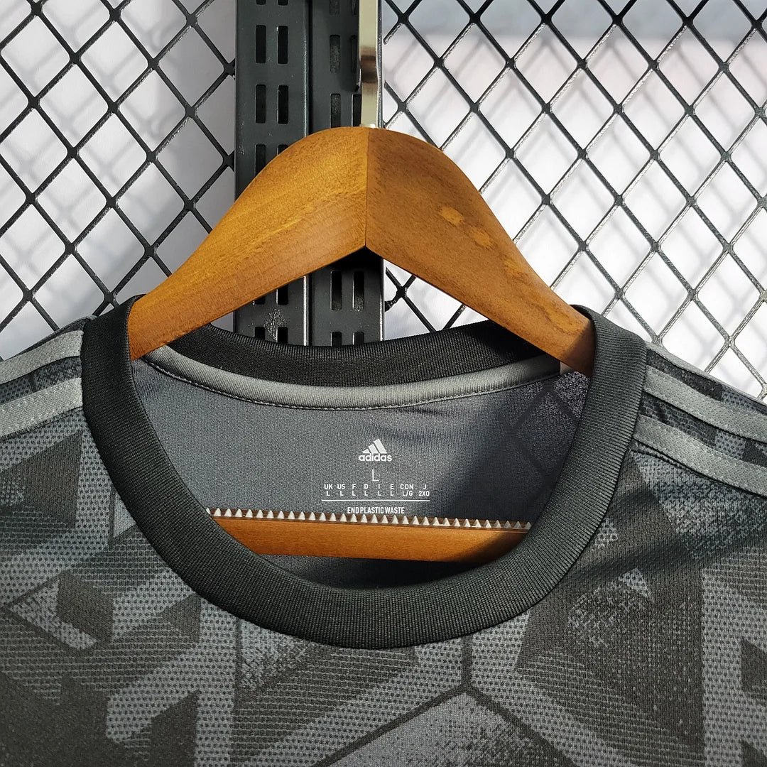 Arsenal 2022 Away Shirt