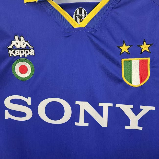 Juventus 1995 Away Shirt