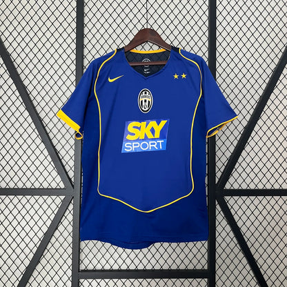 Juventus 2004 Away Shirt