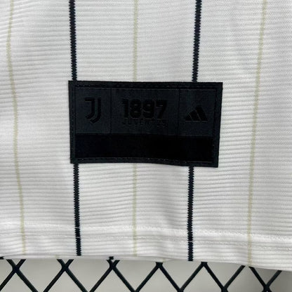 Juventus 2025 Baseball Shirt