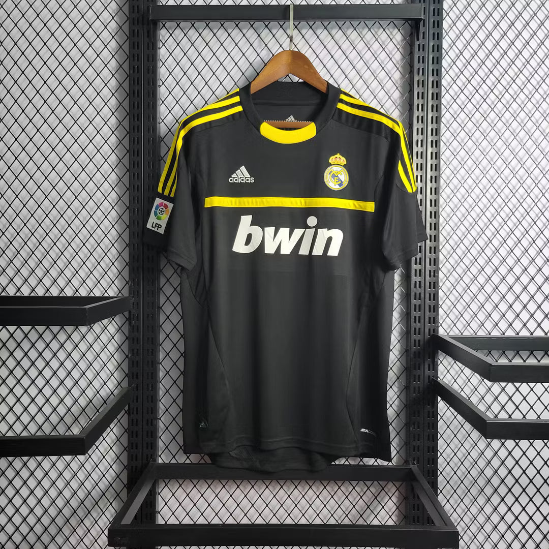 Real Madrid 2011 Goalkeeper Shirt