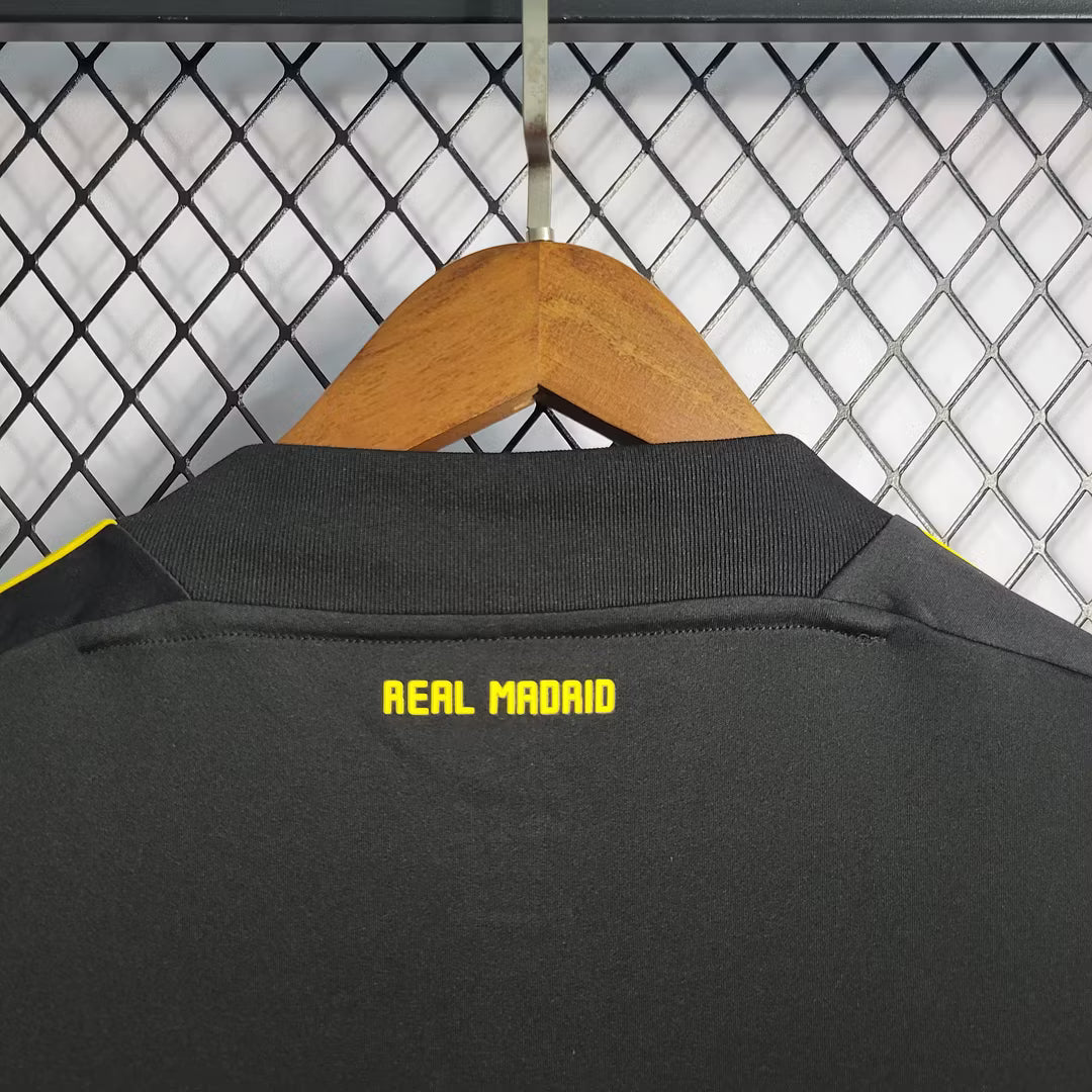 Real Madrid 2011 Goalkeeper Shirt