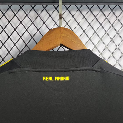 Real Madrid 2011 Goalkeeper Shirt