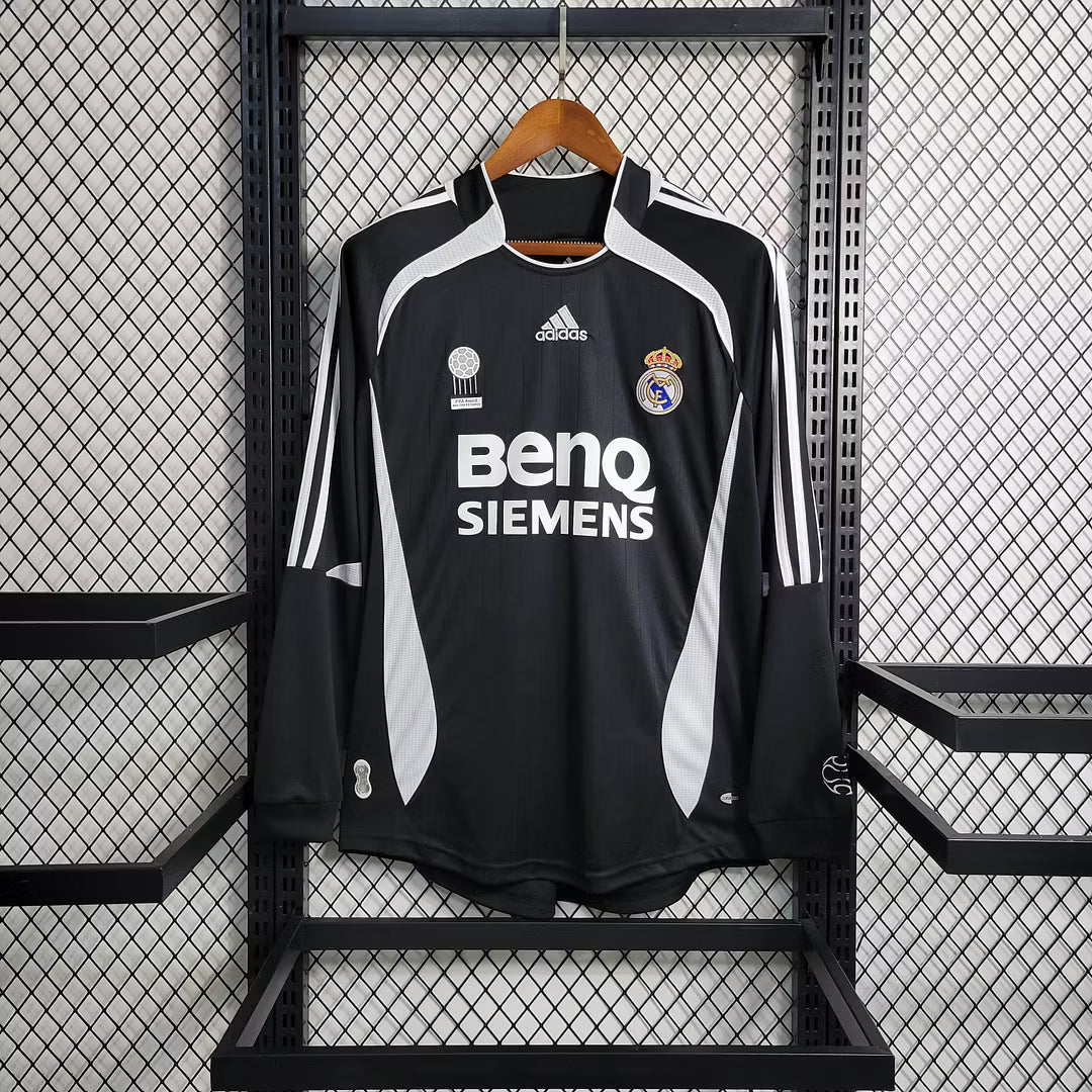 Real Madrid 2006 L/S Away Shirt