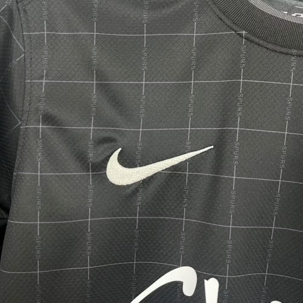 Tottenham 2025 x Stray Kids Limited Edition Away
