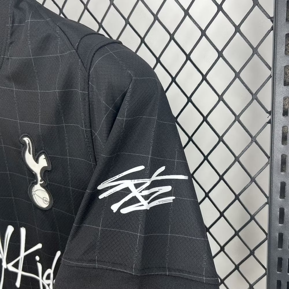Tottenham 2025 x Stray Kids Limited Edition Away