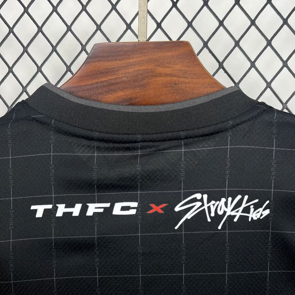 Tottenham 2025 x Stray Kids Limited Edition Away