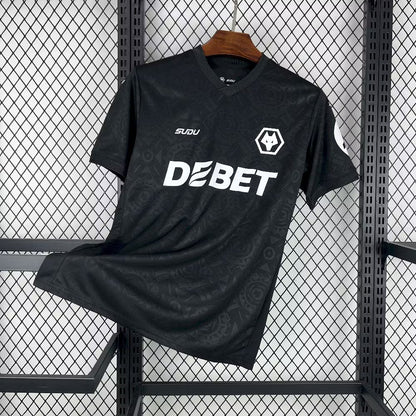 Wolverhampton 2025 Goalkeeper Shirt