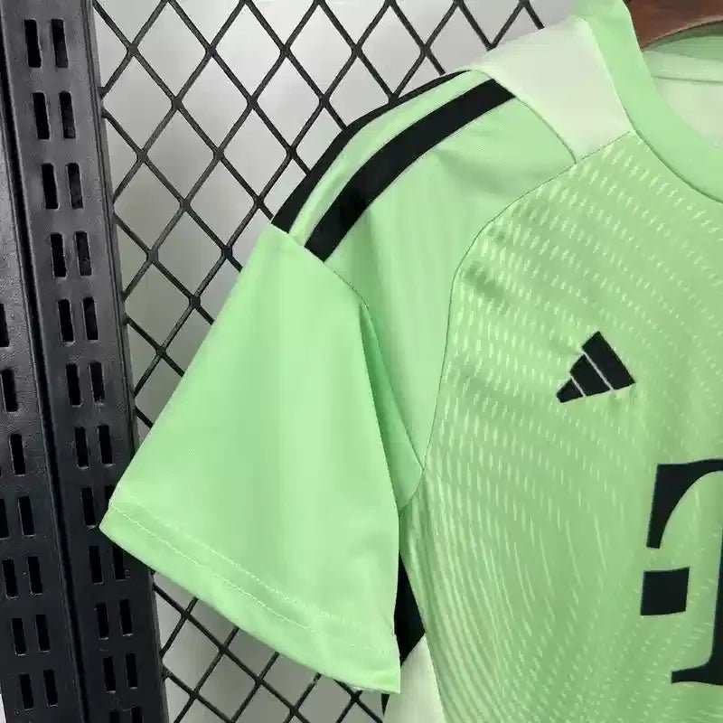 Bayern 2025 Glory Mint Goalkeeper Shirt