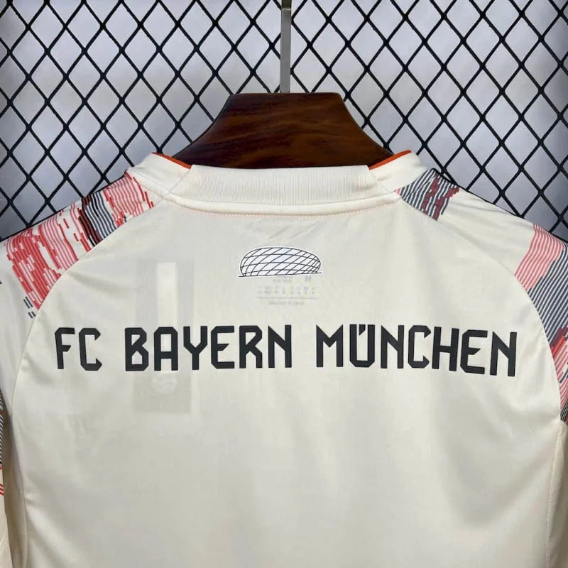 Bayern Munich 2025 Away Shirt