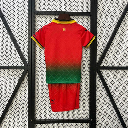 Real Madrid 2023 authentisches orangefarbenes viertes Trikot