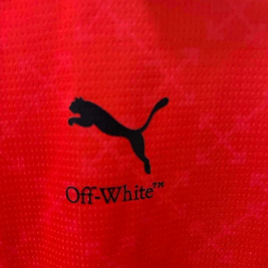 Real Madrid 2023 authentisches orangefarbenes viertes Trikot
