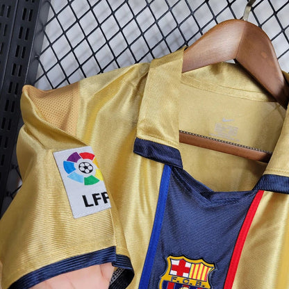 Barcelona 2001 Away Shirt