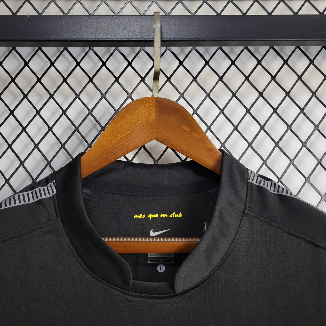 Barcelona 2011 L/S Away Shirt