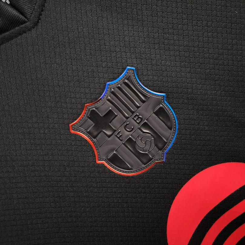 Dres Barcelony k 100. výročí 2025
