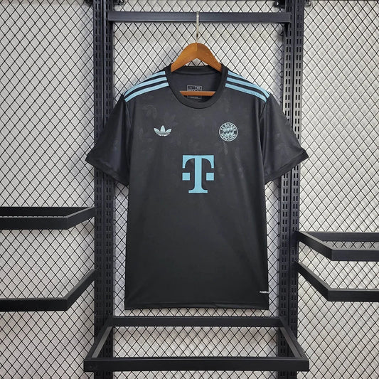 Bayern Munich 24/25 Lifestyle Shirt