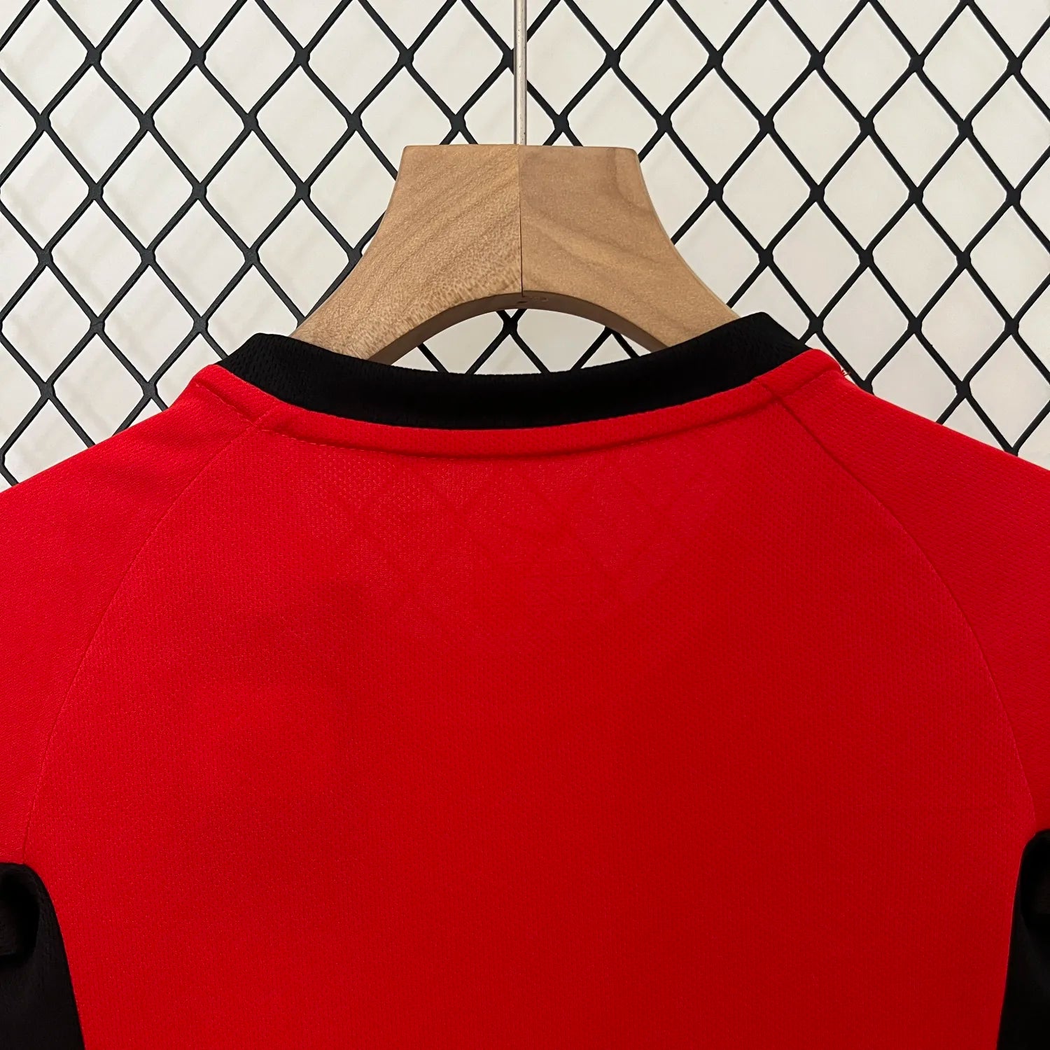 Manchester United 2005 Home jersey