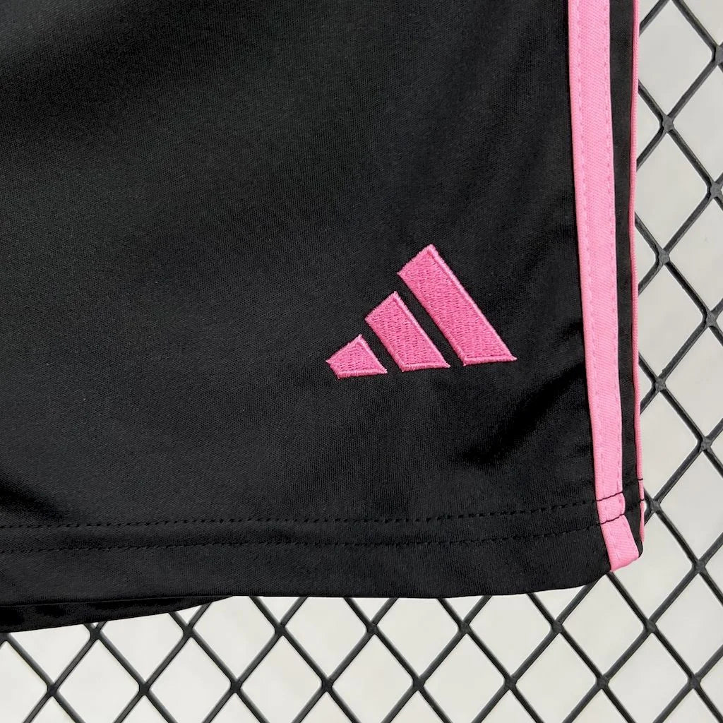 Juventus 2025 Home Jersey