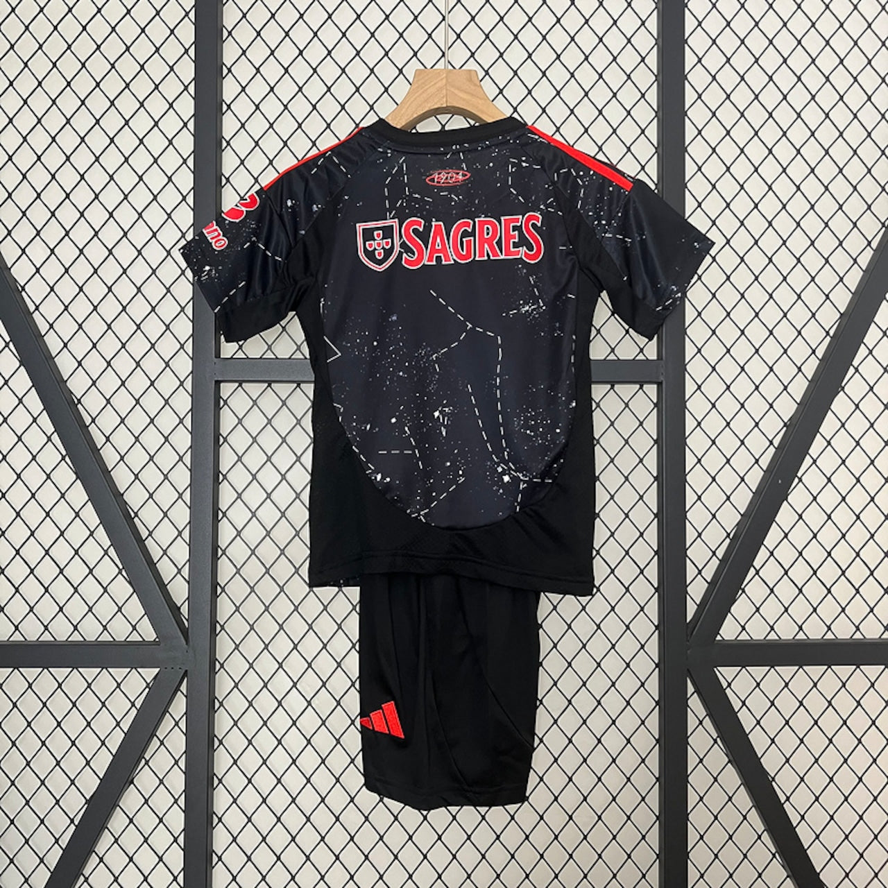 Benfica 2024 away jersey