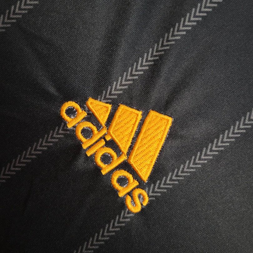 Chelsea 2010 Third Away Shirt