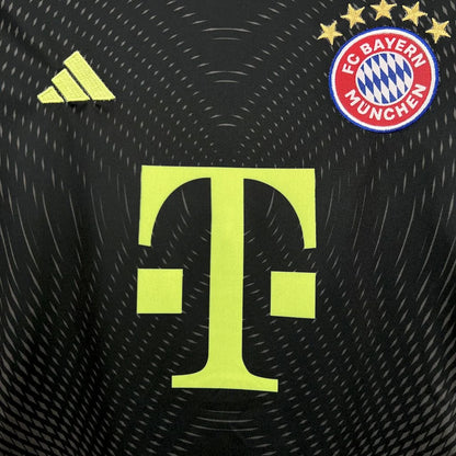 Bayern Munchen 2025 Goalkeeper Jersey
