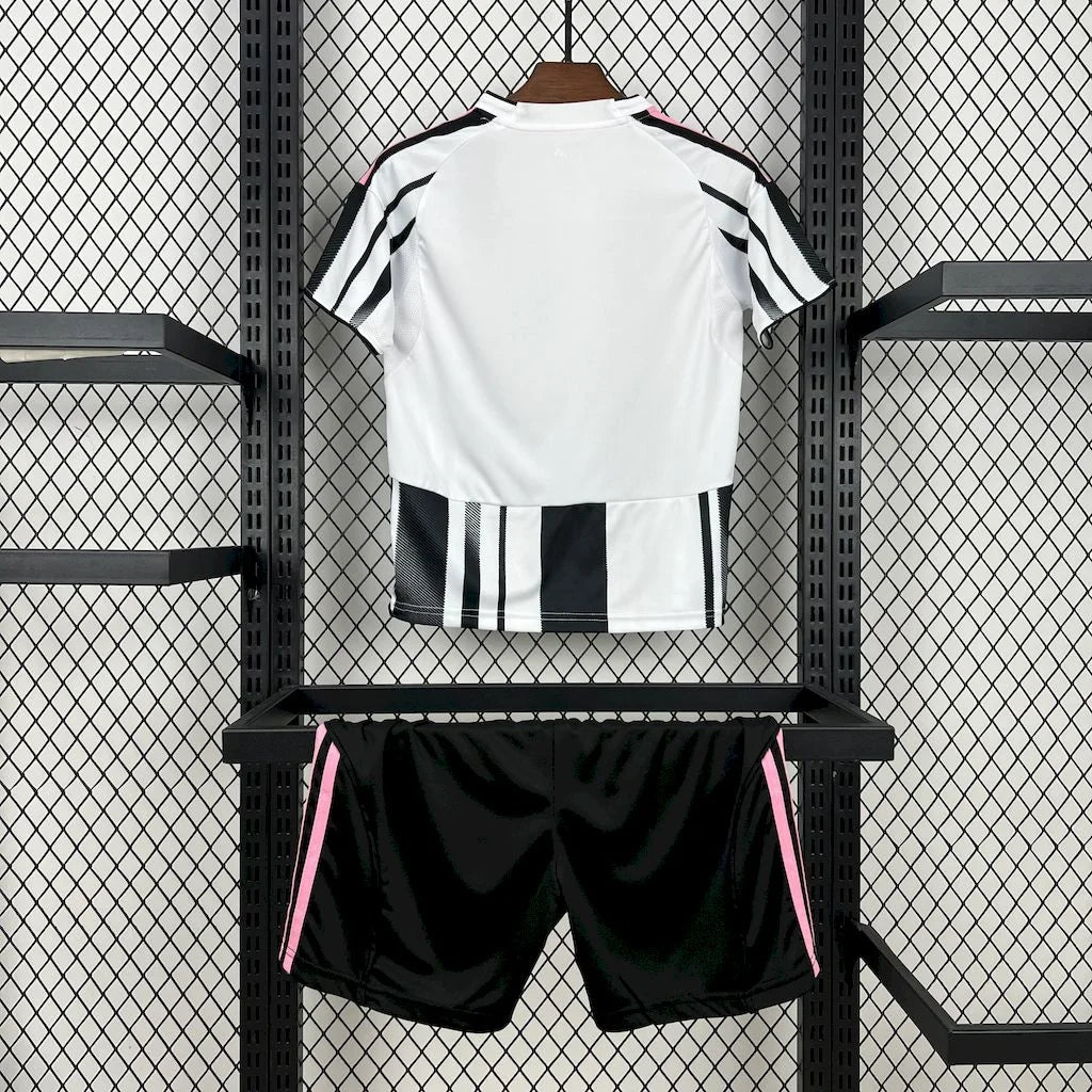 Juventus 2025 Home Jersey