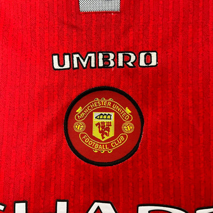 Manchester United 1996 Home jersey