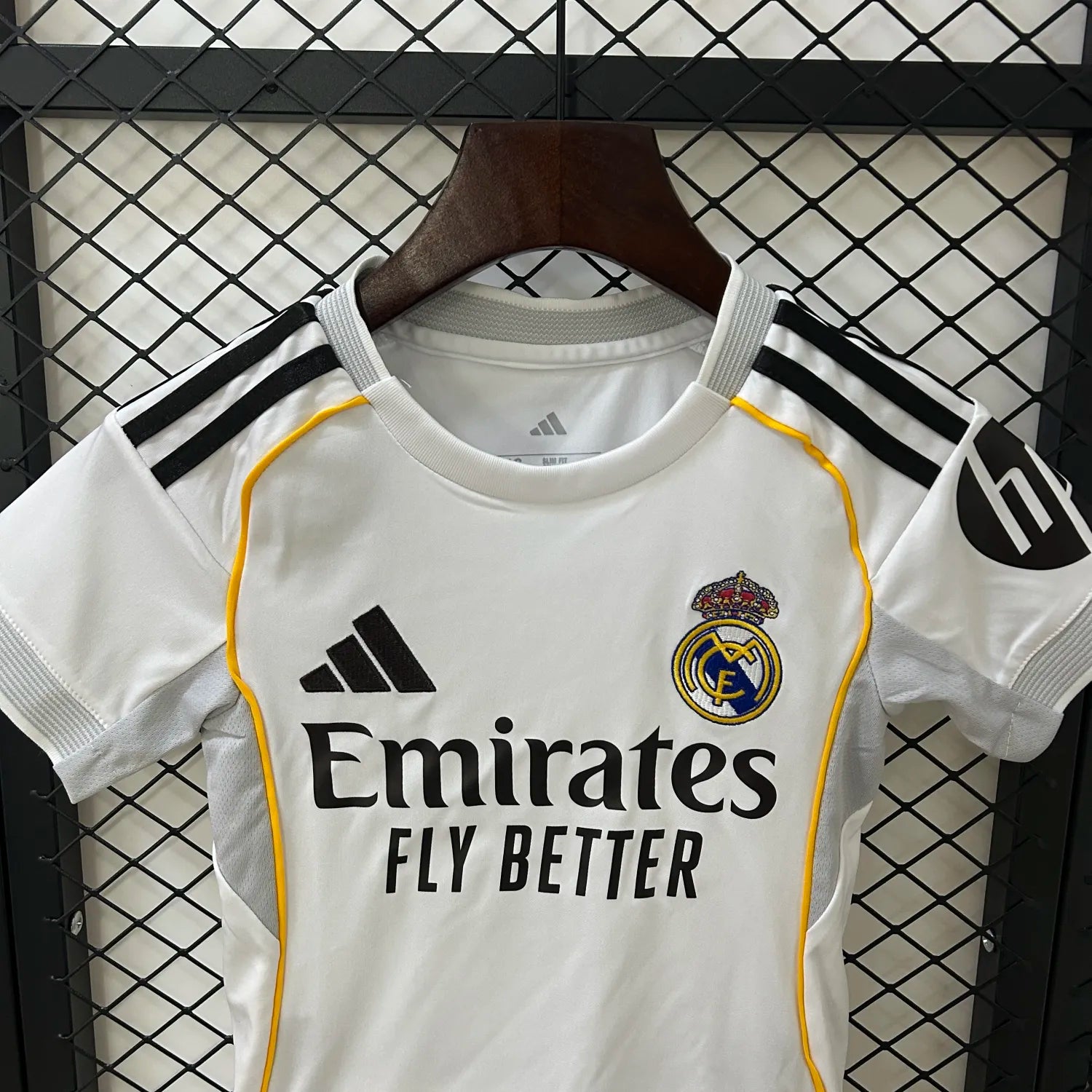 Real Madrid 2025 Home Jersey