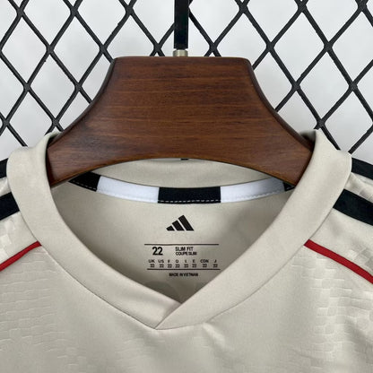Maillot extérieur à manches longues du Portugal 2025